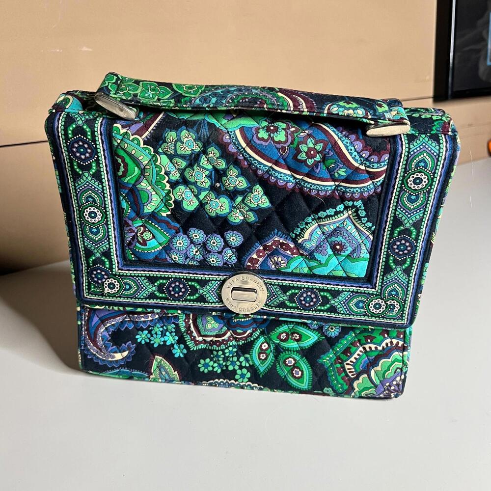 Vera Bradley Blue Rhapsody Julia‎ Bag With Turn Lock